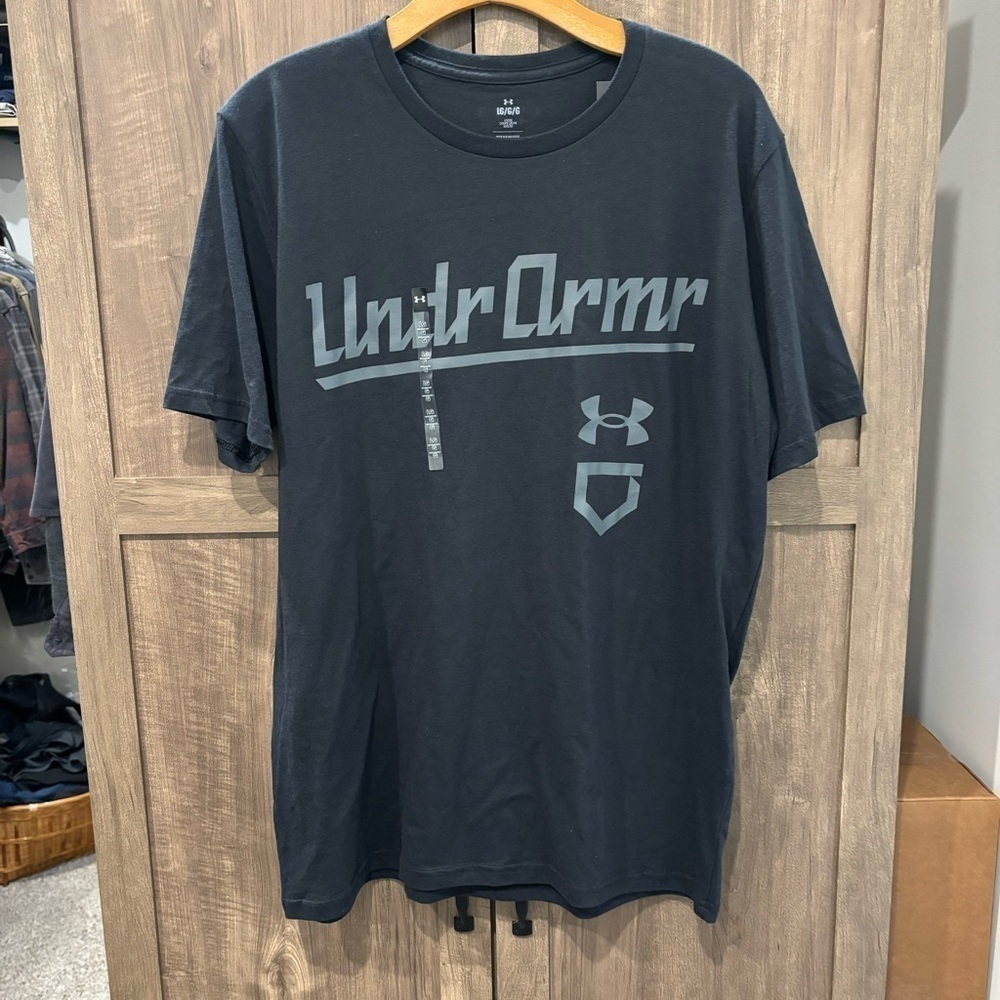 Under Armour Men's Large Black T-Shirt Baseball Script‎
